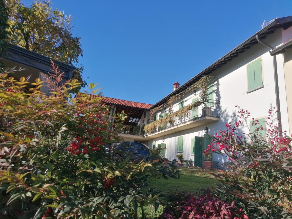 Casale Raffaello B&B Como Albese Con Cassano Exterior foto
